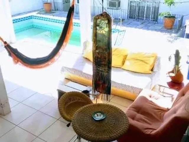 Imagem 2: 7 Quartos 4 Banheiros Casa