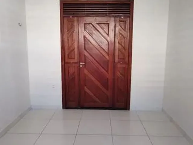 Imagem 4: Aluga-Se Casa com 3 dormitórios