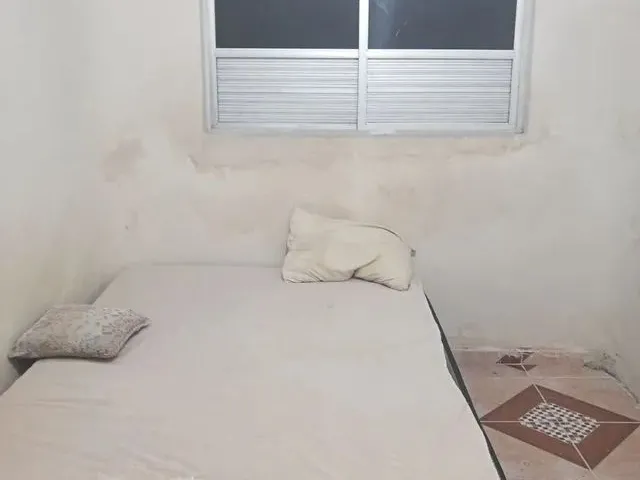 Imagem 5: Alugo Quartos Quarto com aluguel por R$400 /mês