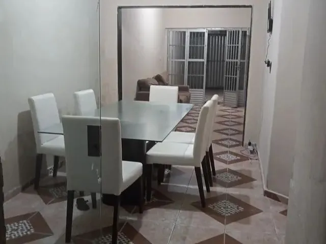 Imagem 2: Alugo Quartos Quarto com aluguel por R$400 /mês