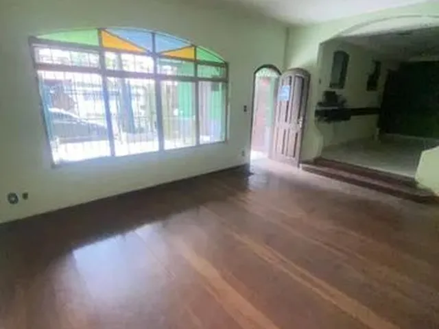 Imagem: Sobrado Enorme - 4 Suítes - 350 M²