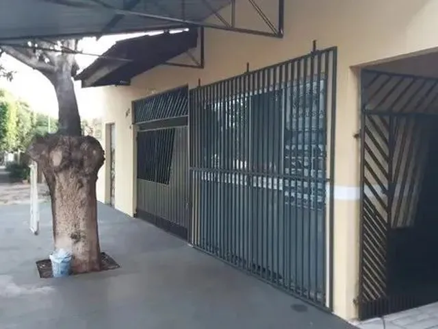 Imagem 7: Alugo Casa e Salão Comercial