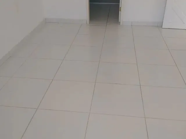 Imagem 2: Casa Duplex Nova Descoberta Três Quartos