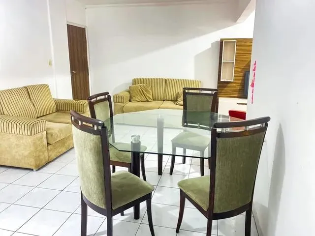 Imagem: Alugamos Quarto para Mulheres
