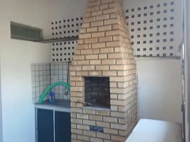 Imagem 2: Casa com 2 Quartos para Alugar - Stella Maris