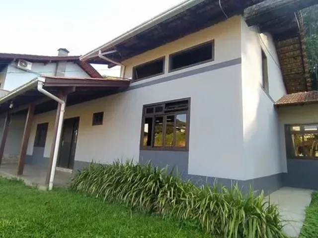 Imagem: Alugo Casa Ampla e Semi Mobilada 03 Quartos