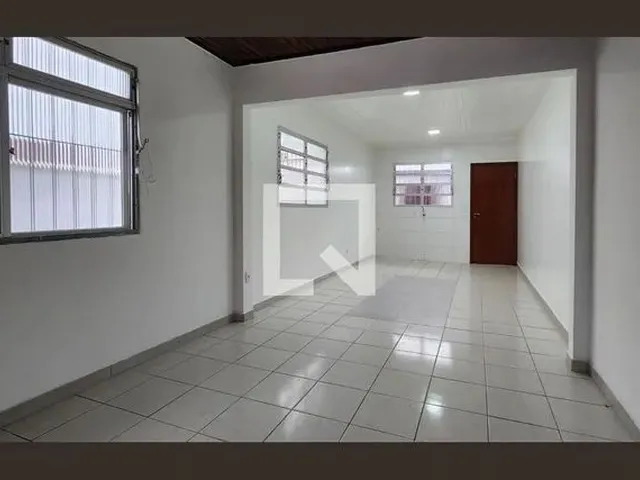 Imagem: Casa para Aluguel - Trindade, 3 Quartos