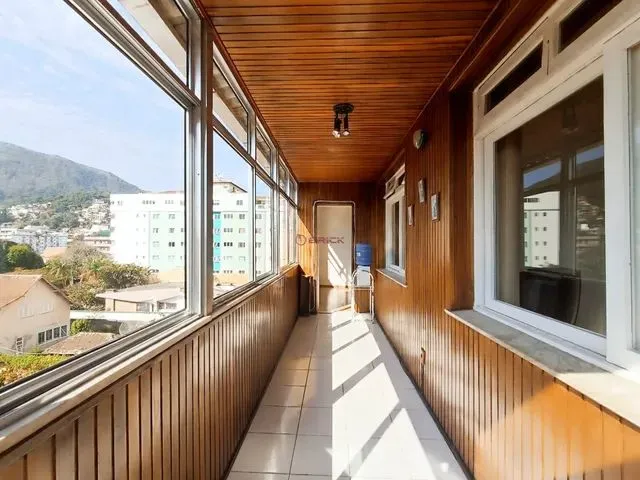 Imagem 1: Teresópolis - Apartamento Padrão - Alto
