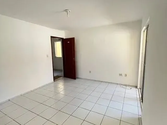 Imagem 13: Apartamento de 02 Quartos com Suíte no Turu