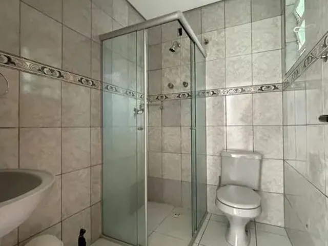 Imagem 5: Casa com 4 Quartos em Glória - Porto Alegre - Rs