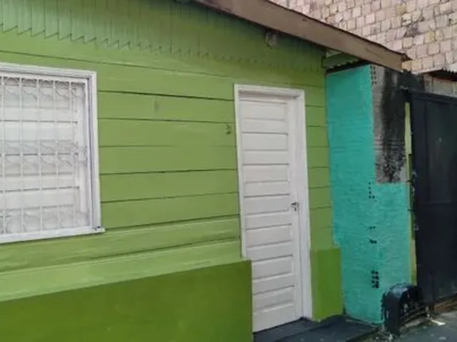Imagem: Casa Mista no Bairro do Aleixo