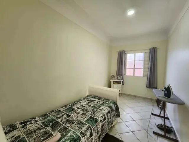 Imagem 2: Casa para Venda com 190 Metros Quadrados com 3 Quartos em Parque Jacaraípe - Serra - Es