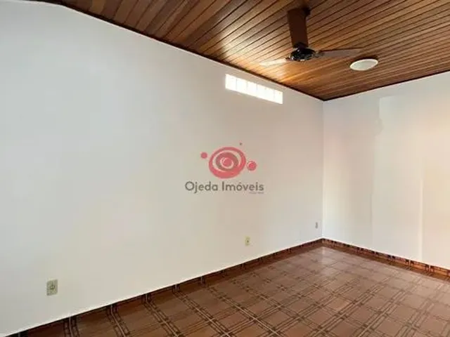 Imagem 5: Casa Ampla com 4 Quartos Sendo 1 Suíte