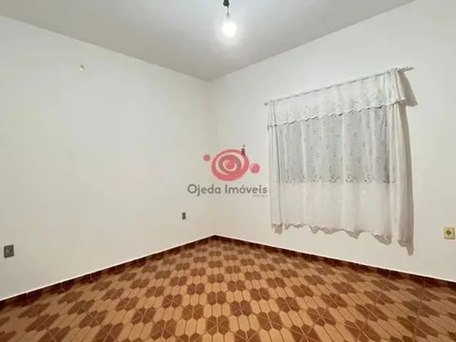 Imagem 11: Casa Ampla com 4 Quartos Sendo 1 Suíte