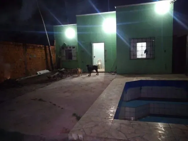 Imagem 5: Vende-Se Uma Casa Murada