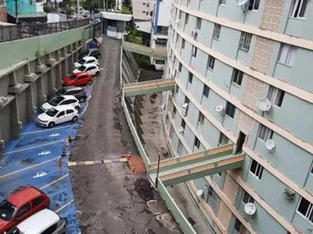 Imagem 1: Apartamento no Bairro Politeama de Baixo, Próximo Ao Cp. Grande, 2 Quartos