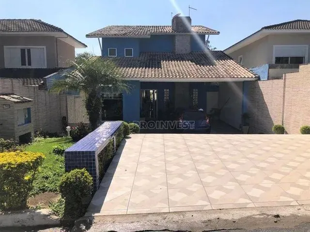 Imagem: Casa com 3 Dormitórios À Venda, 330 M²