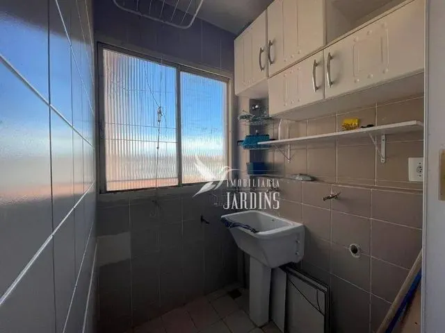 Imagem 7: Apartamento com 3 Dormitórios À Venda, 60 M² por R$ 170.000,00 - Industrial