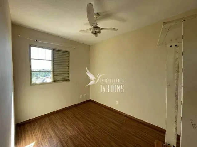 Imagem 6: Apartamento com 3 Dormitórios À Venda, 60 M² por R$ 170.000,00 - Industrial