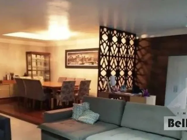 Imagem: Casa Térrea 4 Dormitórios 8 Vagas com