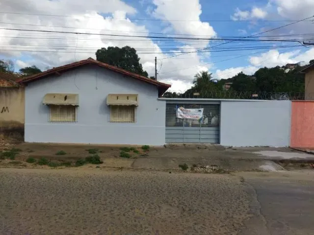 Imagem: Vendo Casa Ampla em Nanuque-Mg