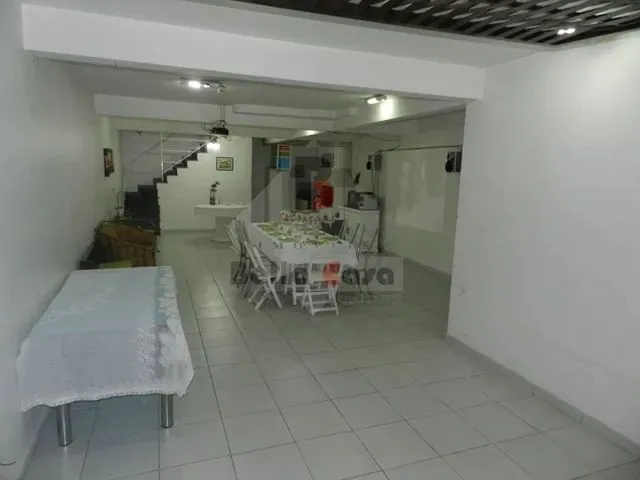 Imagem: Sobrado a Venda Invernada