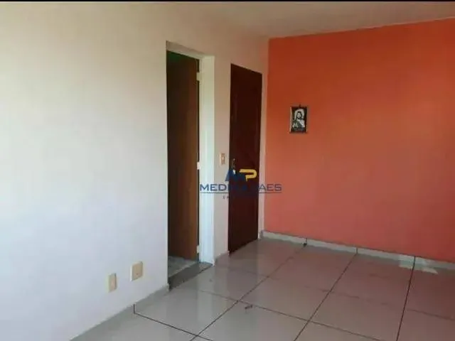 Imagem: Apartamento com 2 Dormitórios À Venda