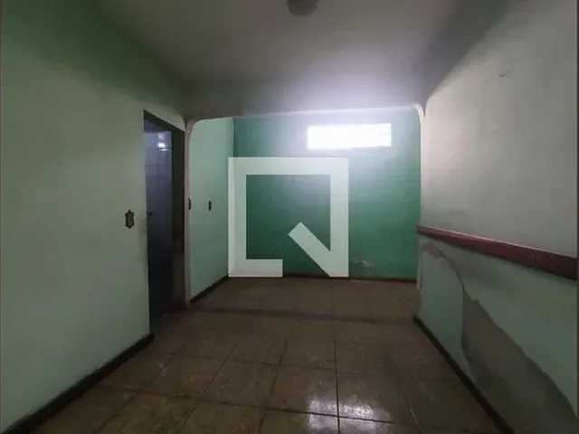 Imagem: Casa À Venda - Cabral, 3 Quartos, 200 M2