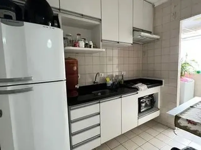 Imagem 2: Apartamento com 2 Quartos para Alugar por R$ 1100.00, 53.55 M2 - Hauer - Curitiba/Pr