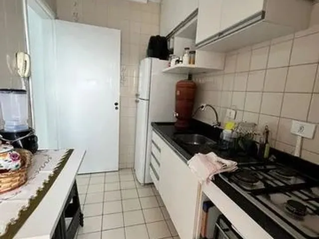 Imagem 14: Apartamento com 2 Quartos para Alugar por R$ 1100.00, 53.55 M2 - Hauer - Curitiba/Pr