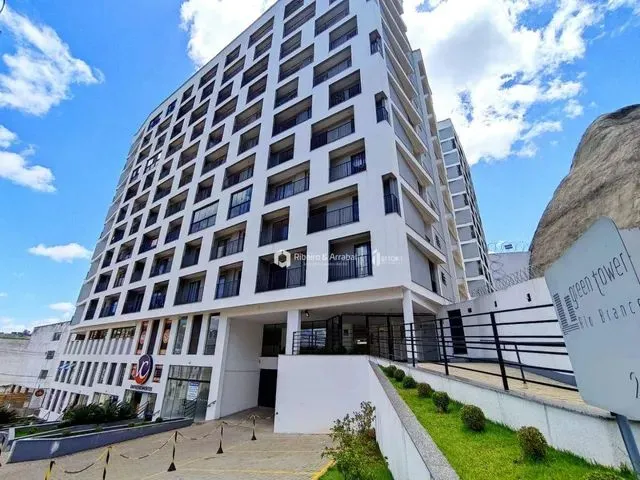 Imagem: Apartamento com 2 Quartos para Alugar, 81