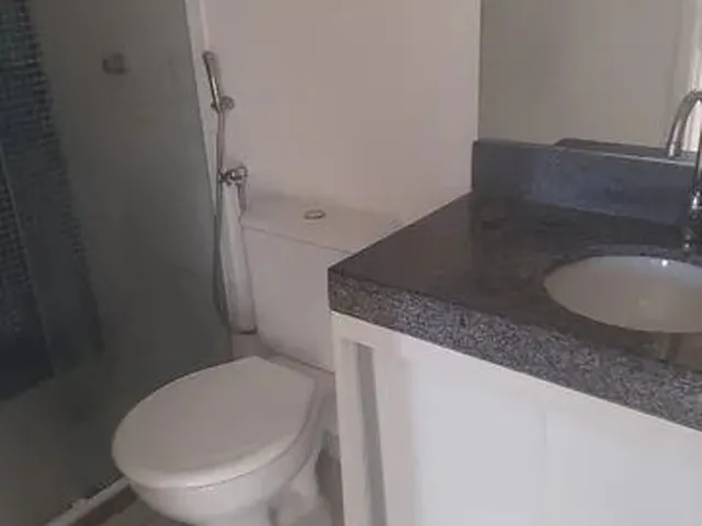 Imagem 5: Lauro 2/4, Semi Mobiliado (Armários), Nascente, Amplo, Varanda e Ótima Localização!