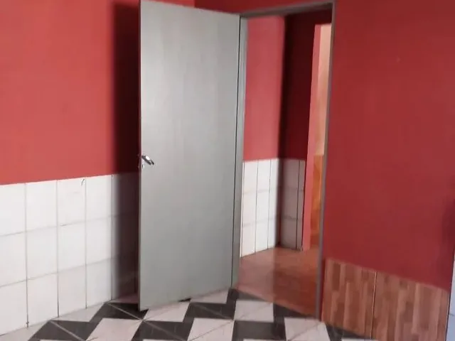 Imagem: O quarto possui Imóvel novo e está localizado em Nova