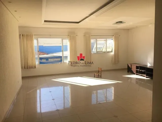 Imagem: Sobrado Frontal 4 Suítes 8 Vagas de Garagem