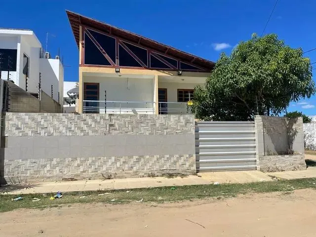 Imagem 8: Casa com Piscina e Area de Lazer