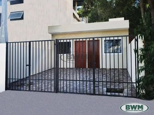 Imagem: Casa com 2 Dormitórios À Venda, 48 M²