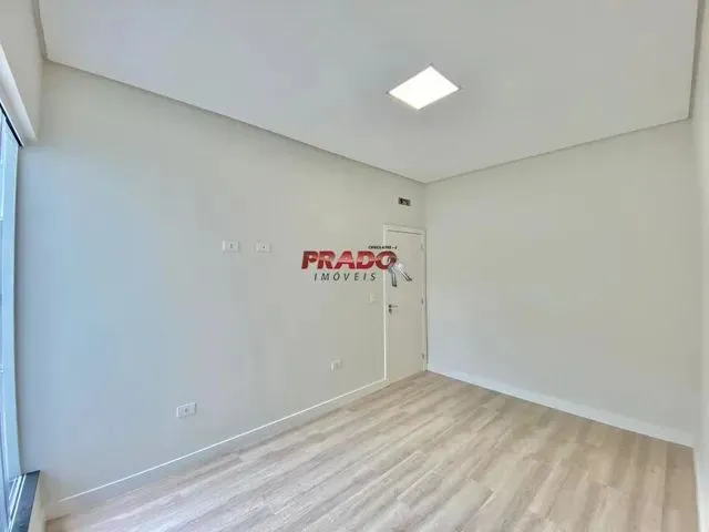 Imagem 3: Venda Casa com 3 dormitórios