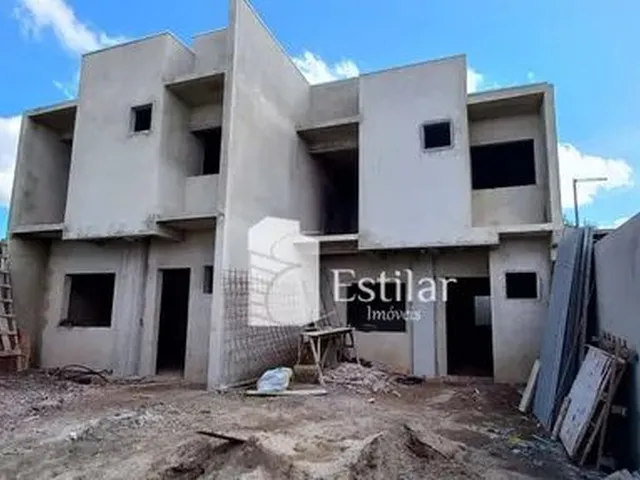 Imagem: Sobrado 03 Quartos (01 Suíte) e 02 Vagas