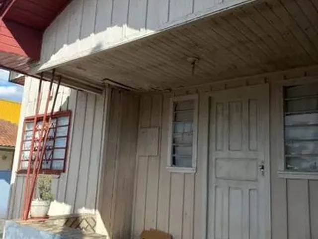 Imagem 1: Vendo Casa de Madeira para Retirar do Terreno