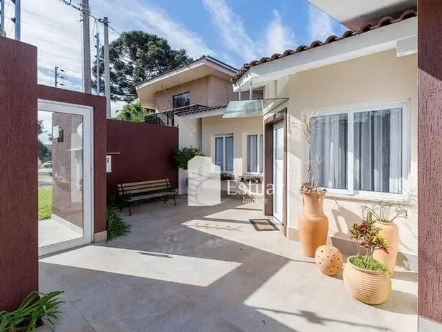 Imagem: Casa 03 Quartos (01 Suíte) e 04 Vagas no