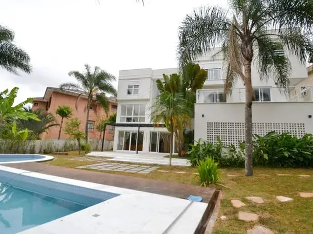 Imagem: A casa possui 5 Dormitórios, 5 Suítes, 5 Banheiros, 5