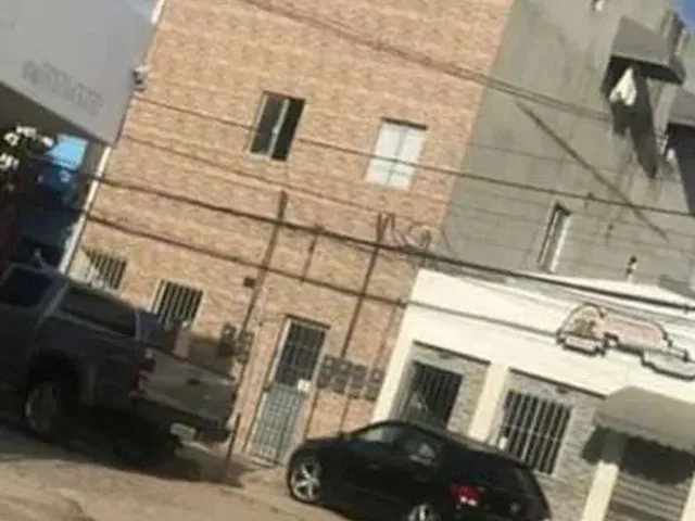Imagem: O apartamento possui 2 Dormitórios, 1 Banheiro e está