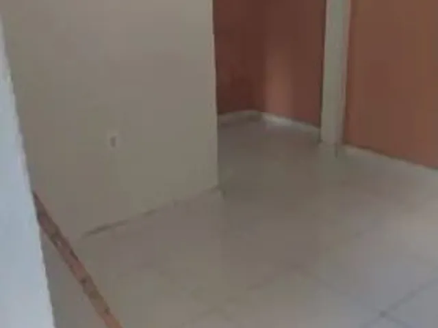 Imagem: A casa possui 1 Dormitório, 1 Banheiro, 25m² de Área e