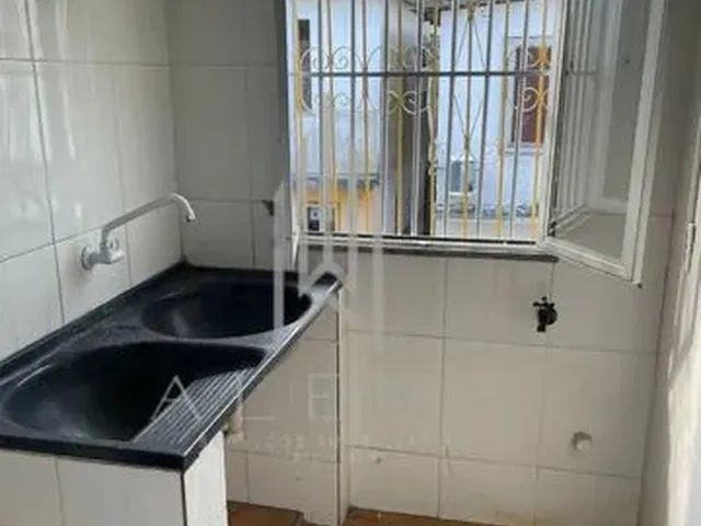 Imagem 6: Casa com 3 Quartos - Av. Boulevard/Próximo Pemaza