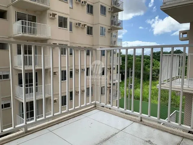 Imagem: O apartamento possui 2 Dormitórios, 1 Banheiro, 1 Vaga na
