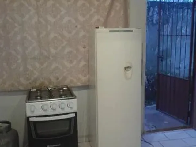 Imagem 11: Quarto/Quitinete. Centro-Foz