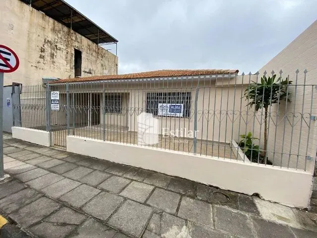 Imagem: Locaçâo! Casa com 03 Quartos e 04 Vagas