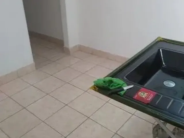 Imagem: Aluga-Se Quarto e Sala - R$ 310,00