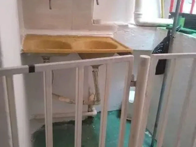 Imagem 6: Aluga-Se Quarto e Sala - R$ 310,00