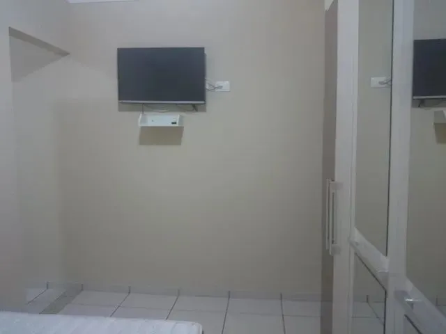 Imagem 3: Alugo Kitnet Ampla Toda Reformada